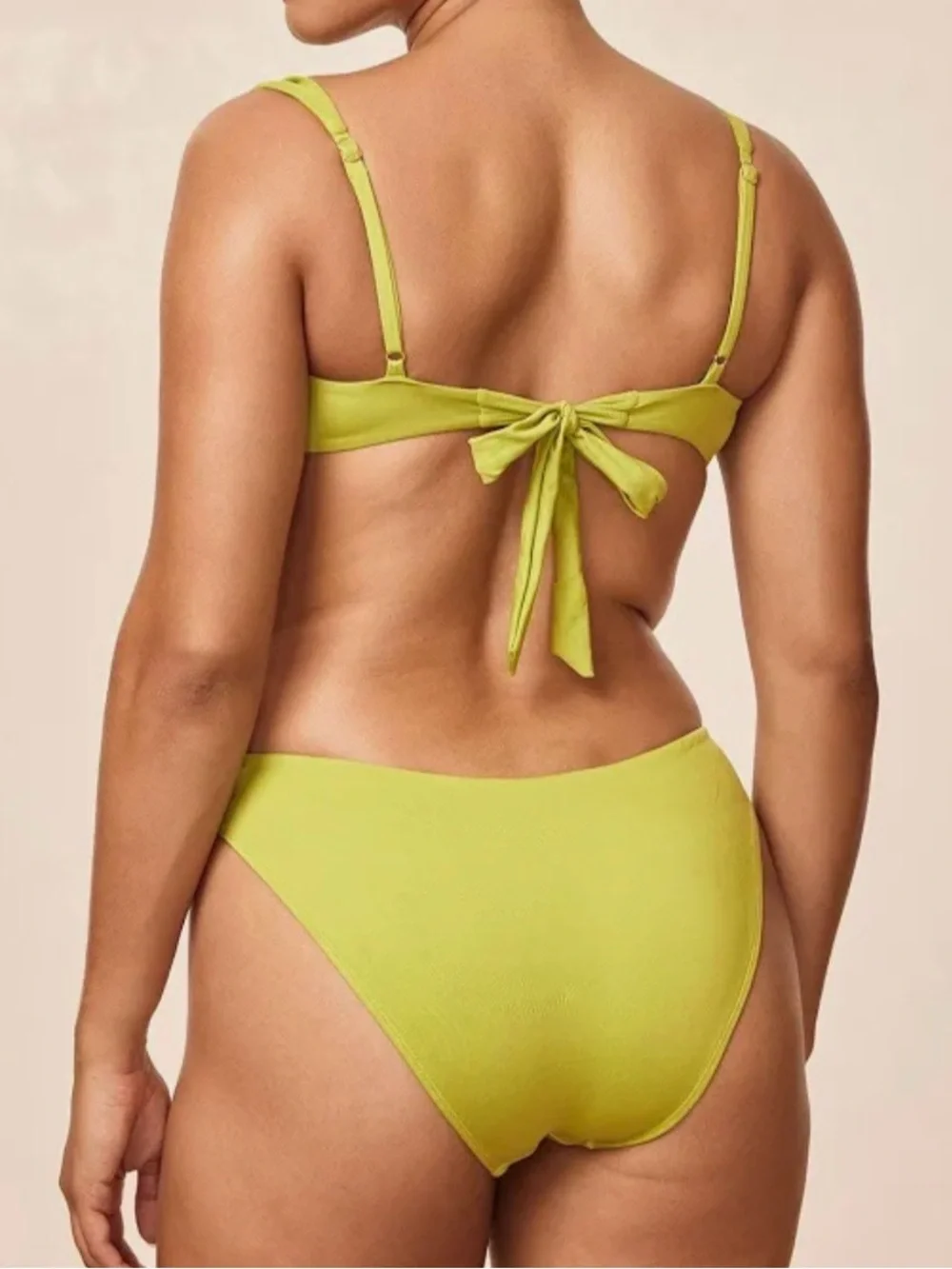 Monday Swimwear Apple Green Underwire Crovelly Top M - Seychelles Bottom Small